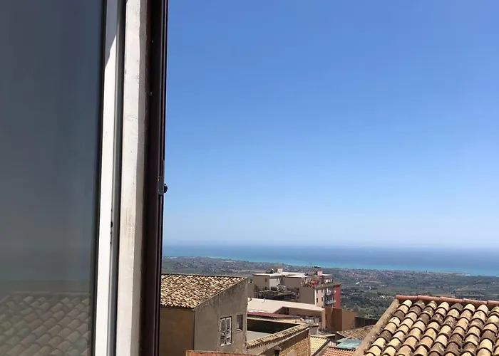 Dareb Vista Mare 게스트하우스 4*